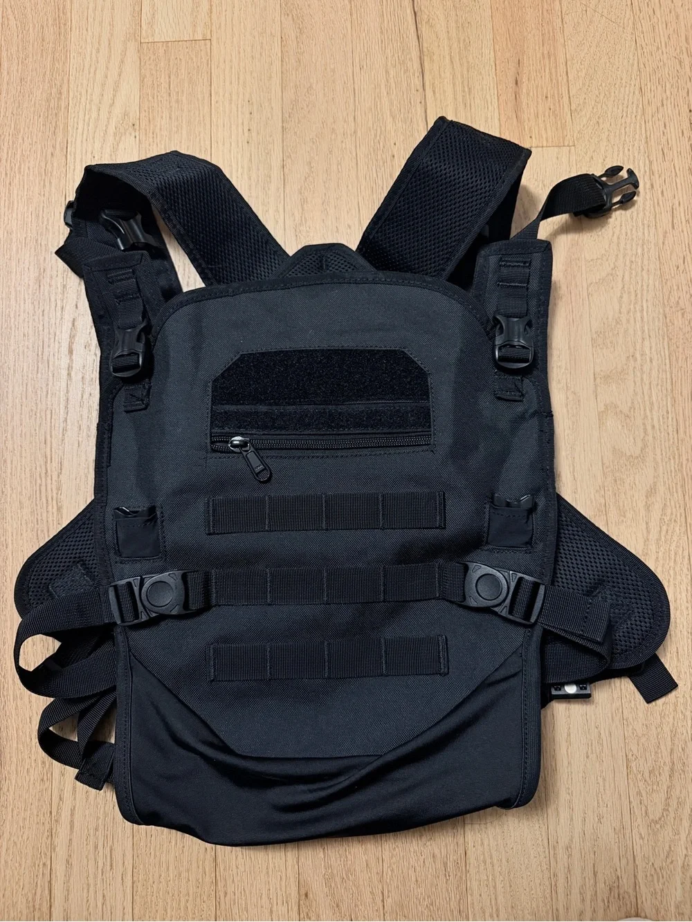 Tactical Baby Gear Black – Excellent Pre-Owned Condition